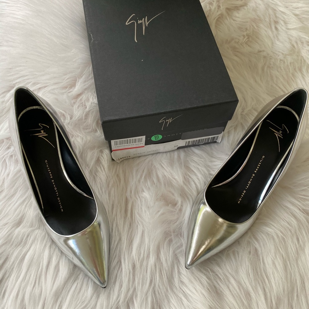 Giuseppe Zanotti silver mirrored leather pumps - Picture 1 of 7